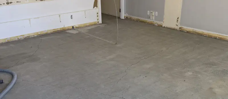 Cracked concrete slab, before the work